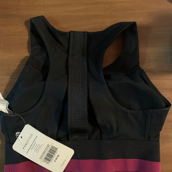 Fabletics Jane Medium Impact Sports Bra - Picture 3 of 8